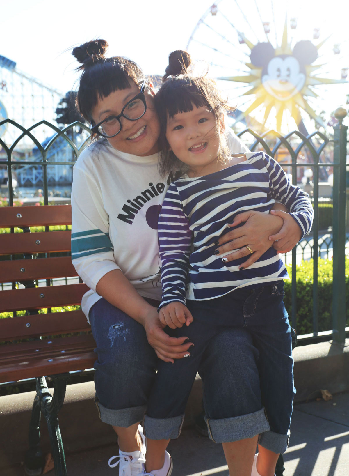 UNIQLO_Disneyland_ZooeyandMai_Insta